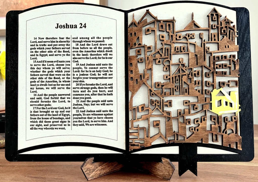 Open Bible Sign with Interchangeable Verses