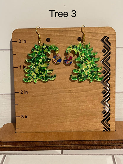 Curved Christmas Tree Earrings