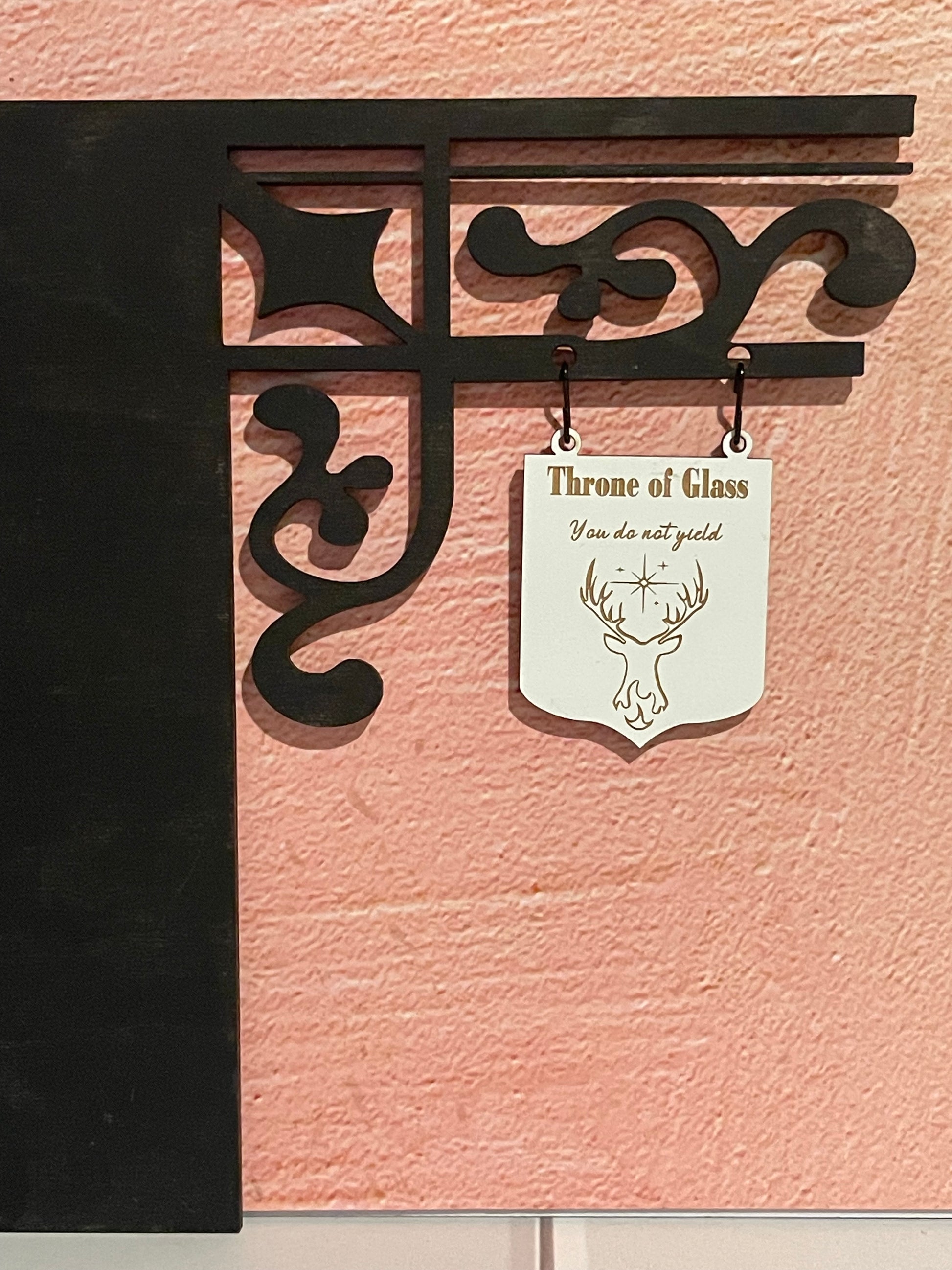 Throne of Glass