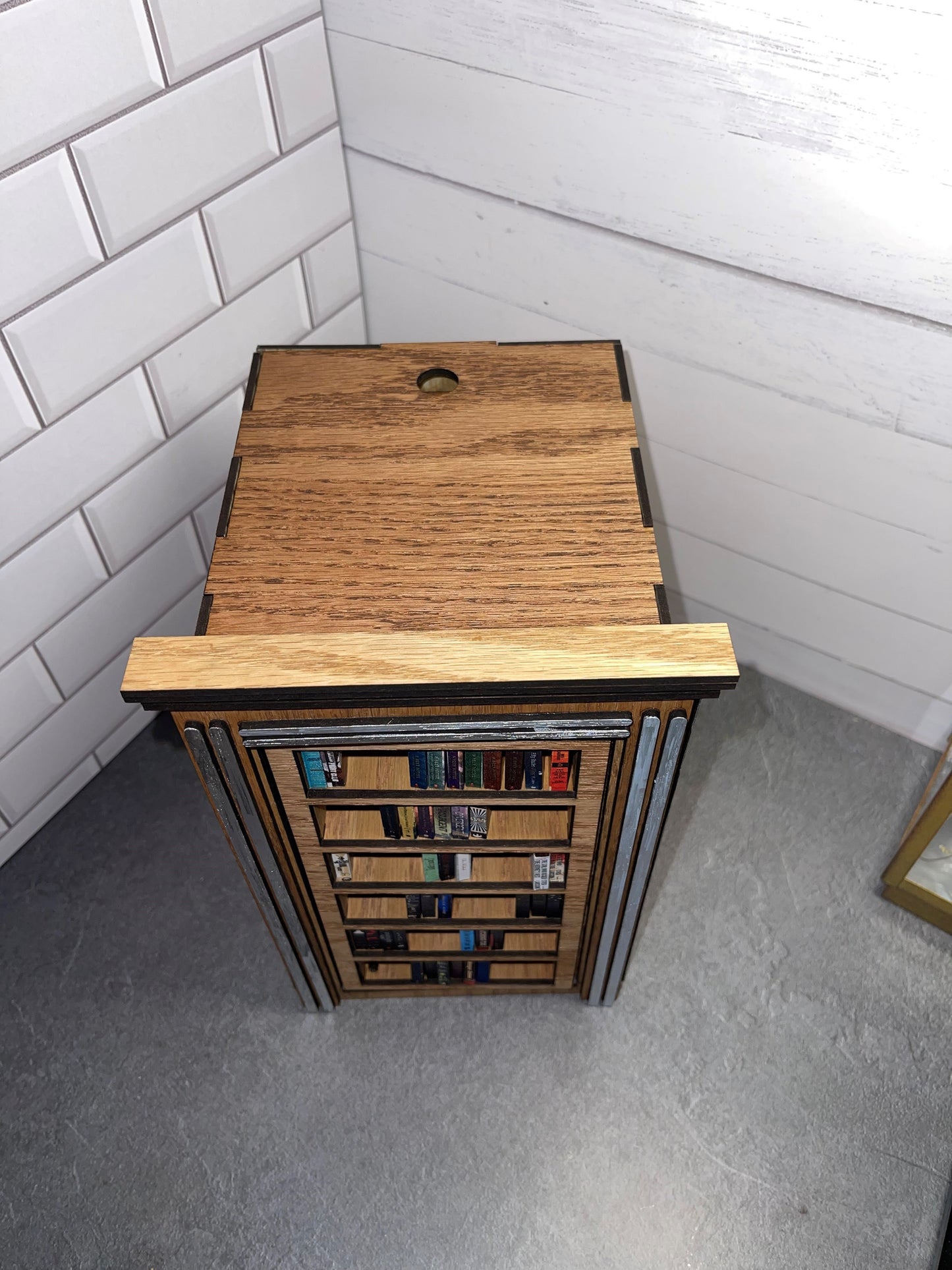 Bookshelf Book Nook with a Hidden Room (Reading Get Away)