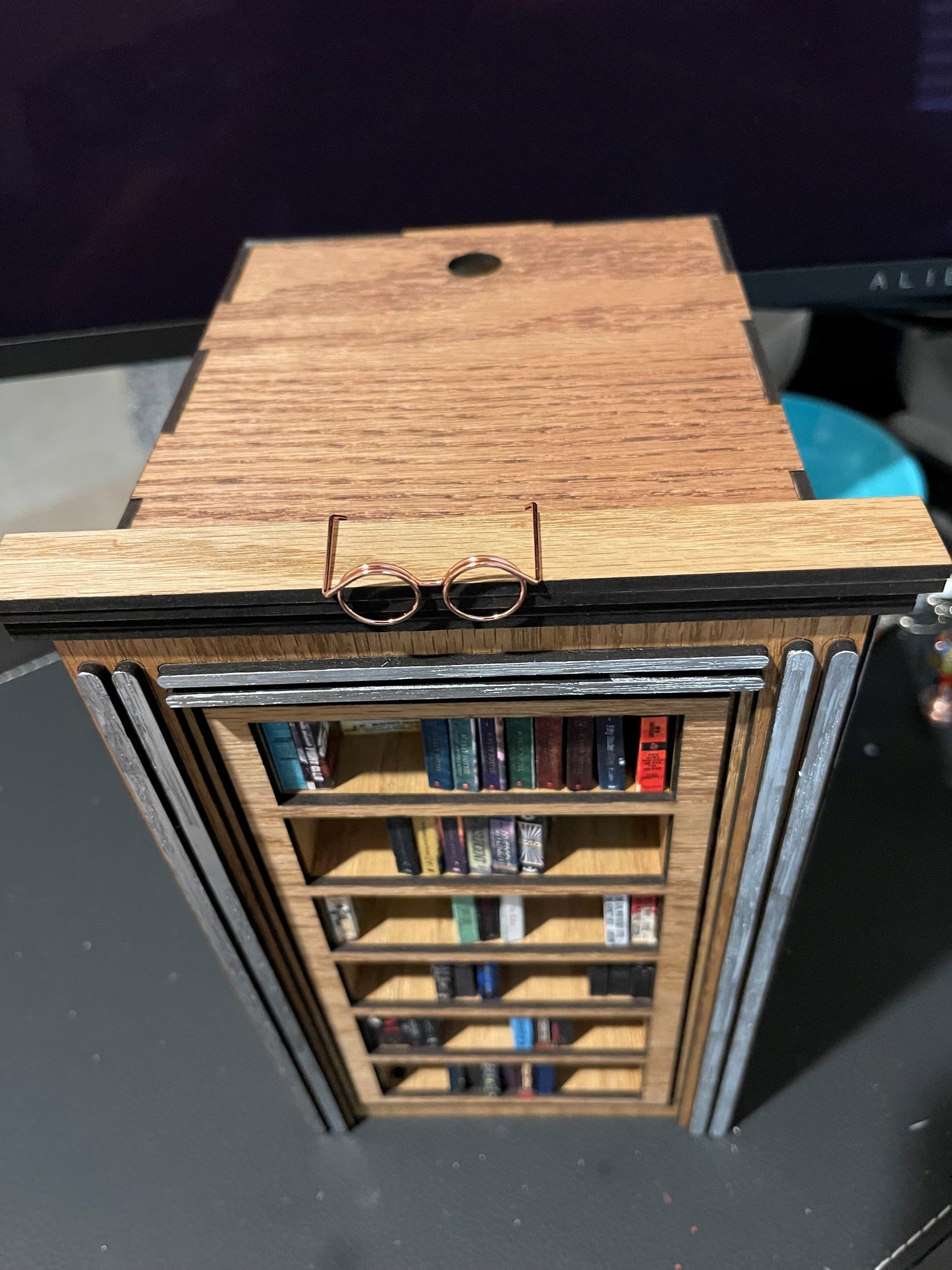 Bookshelf Book Nook with a Hidden Room (Reading Get Away)