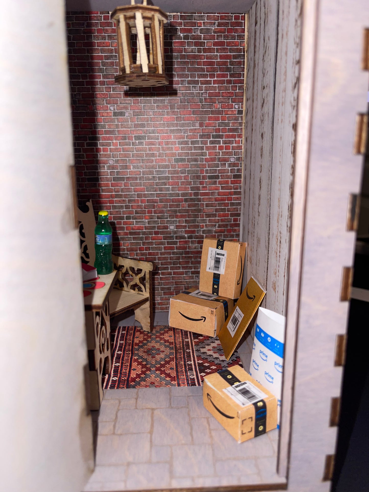 Bookshelf Book Nook with a Hidden Room (Light Gray)